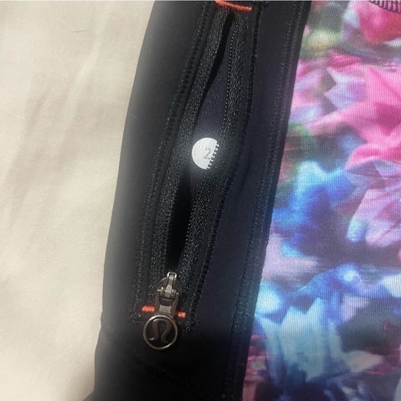 Lululemon Spring Has Sprung Pump It Up Pant Size 2 - Picture 5 of 8